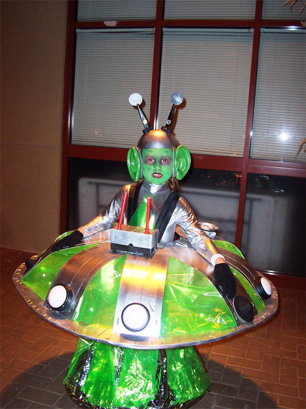 Green Alien In A Flying Saucer Costume Green Alien In A Flying Saucer Costume