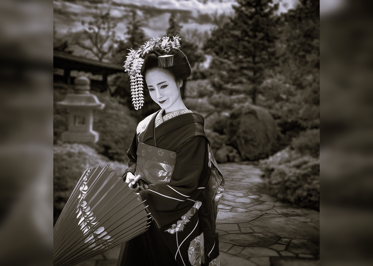 Amazing Facts About Geisha and Their Beautiful Photos